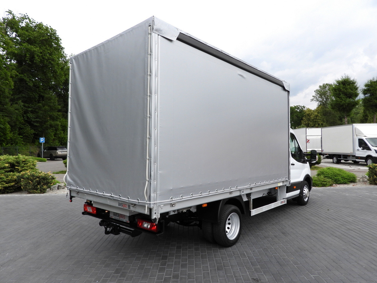 FORD TRANSIT TARPAULIN 8 PALLETS CRUISE CONTROL LED LIGHTS TWIN WHEELS AIR CONDITIONING 130HP - Huifzeil bedrijfswagen: afbeelding 3 FORD TRANSIT TARPAULIN 8 PALLETS CRUISE CONTROL LED LIGHTS TWIN WHEELS AIR CONDITIONING 130HP - Huifzeil bedrijfswagen: afbeelding 3