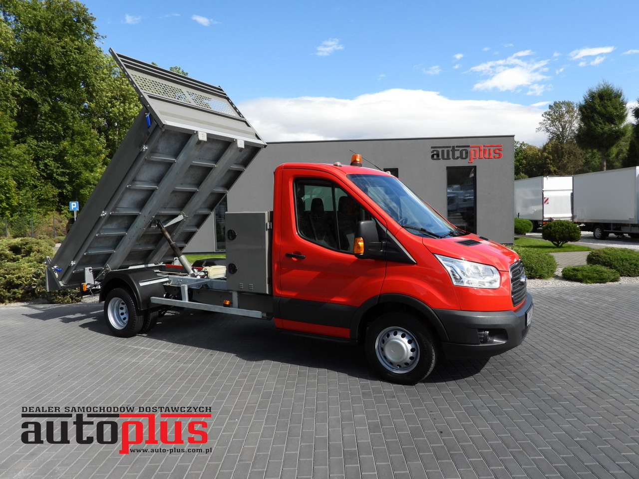 FORD TRANSIT TIPPER CRUISE CONTROL LED LIGHTS TWIN WHEELS AIR CONDITIONING 170HP - Kipper bestelwagen: afbeelding 1 FORD TRANSIT TIPPER CRUISE CONTROL LED LIGHTS TWIN WHEELS AIR CONDITIONING 170HP - Kipper bestelwagen: afbeelding 1