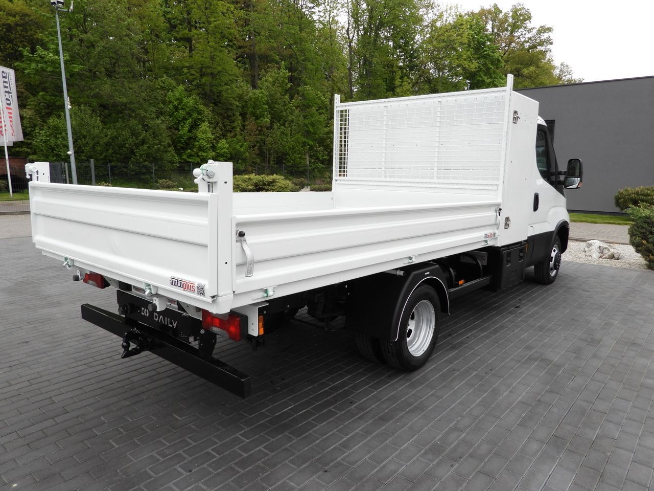 Kipper bestelwagen IVECO DAILY 35C14 TIPPER CRUISE CONTROL TWIN WHEELS  140HP: afbeelding 13 Kipper bestelwagen IVECO DAILY 35C14 TIPPER CRUISE CONTROL TWIN WHEELS  140HP: afbeelding 13