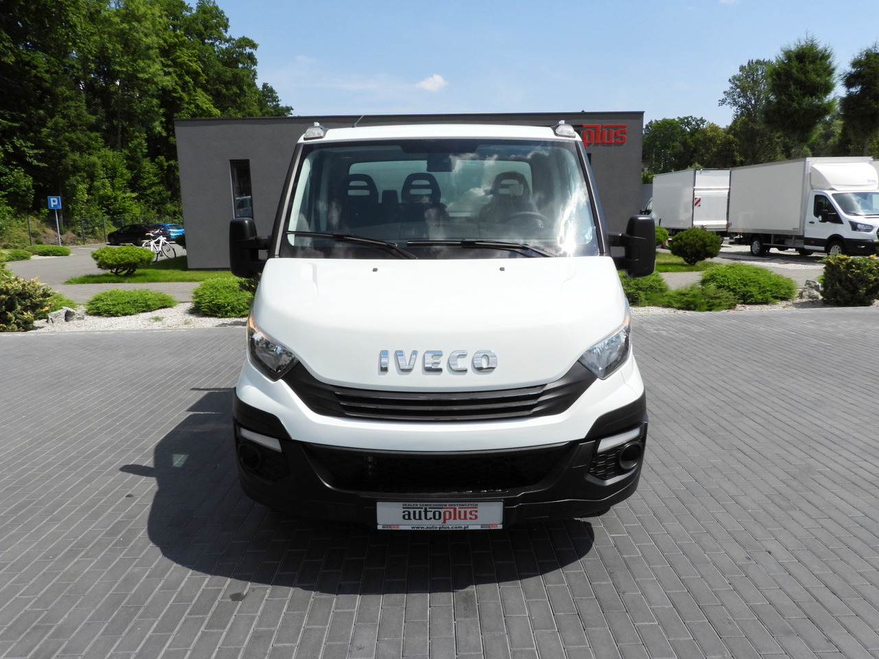 IVECO DAILY 35C15 TIPPER CRUISE CONTROL TWIN WHEELS AIR CONDITIONING 150HP - Kipper bestelwagen: afbeelding 5 IVECO DAILY 35C15 TIPPER CRUISE CONTROL TWIN WHEELS AIR CONDITIONING 150HP - Kipper bestelwagen: afbeelding 5