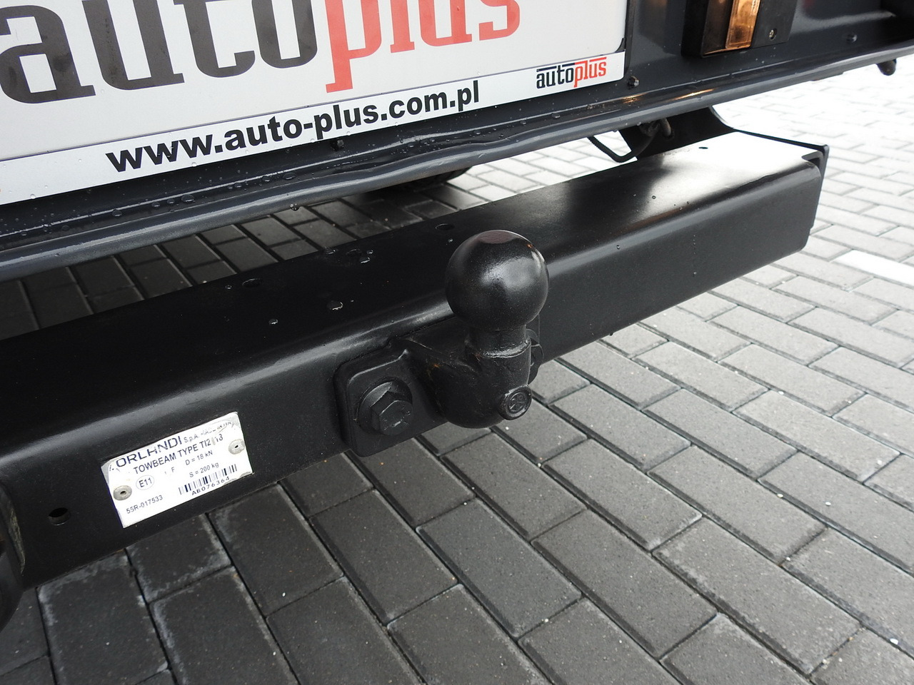 Leasing IVECO DAILY 35S15 STAKE BODY DOUBLE CABIN DOKA 7 SEATS AIR CONDITIONING 150HP IVECO DAILY 35S15 STAKE BODY DOUBLE CABIN DOKA 7 SEATS AIR CONDITIONING 150HP: afbeelding 23 Leasing IVECO DAILY 35S15 STAKE BODY DOUBLE CABIN DOKA 7 SEATS AIR CONDITIONING 150HP IVECO DAILY 35S15 STAKE BODY DOUBLE CABIN DOKA 7 SEATS AIR CONDITIONING 150HP: afbeelding 23