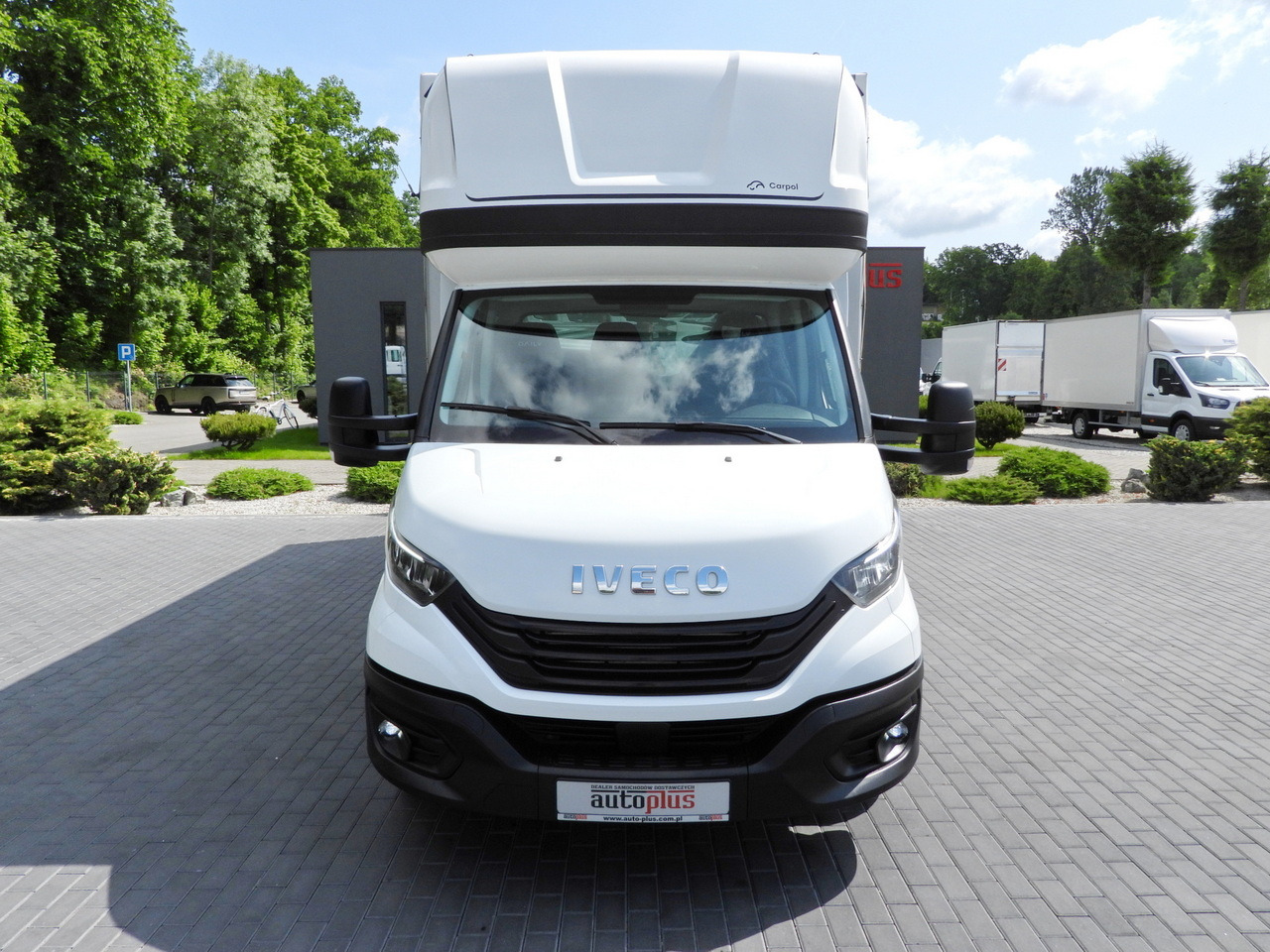 IVECO DAILY 35S18 TARPAULIN 10 PALLETS CRUISE CONTROL LED LIGHTS AIR CONDITIONING 180HP - Huifzeil bedrijfswagen: afbeelding 5 IVECO DAILY 35S18 TARPAULIN 10 PALLETS CRUISE CONTROL LED LIGHTS AIR CONDITIONING 180HP - Huifzeil bedrijfswagen: afbeelding 5