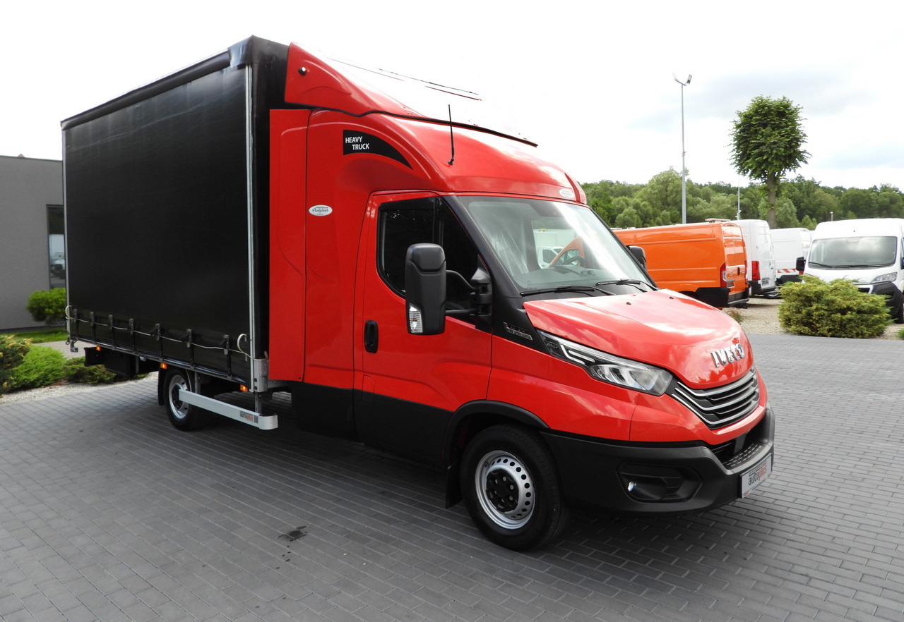 IVECO DAILY 35S21 TARPAULIN 10 PALLETS WEBASTO CRUISE CONTROL NAVIGATION LED LIGHTS PNEUMATICS AUTOMATIC TRANSMISSION HI-MATIC AIR CONDITIONING 210HP - Huifzeil bedrijfswagen: afbeelding 4 IVECO DAILY 35S21 TARPAULIN 10 PALLETS WEBASTO CRUISE CONTROL NAVIGATION LED LIGHTS PNEUMATICS AUTOMATIC TRANSMISSION HI-MATIC AIR CONDITIONING 210HP - Huifzeil bedrijfswagen: afbeelding 4