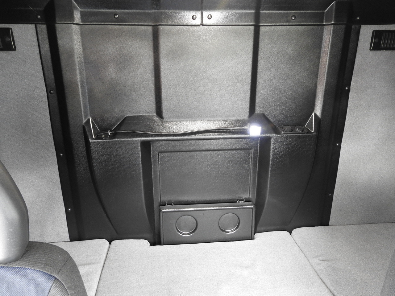 Bestelwagen gesloten laadbak IVECO DAILY 70C18 BOX LIFT 14 PALLETS WEBASTO CRUISE CONTROL NAVIGATION LED LIGHTS TWIN WHEELS AIR CONDITIONING  180HP: afbeelding 49