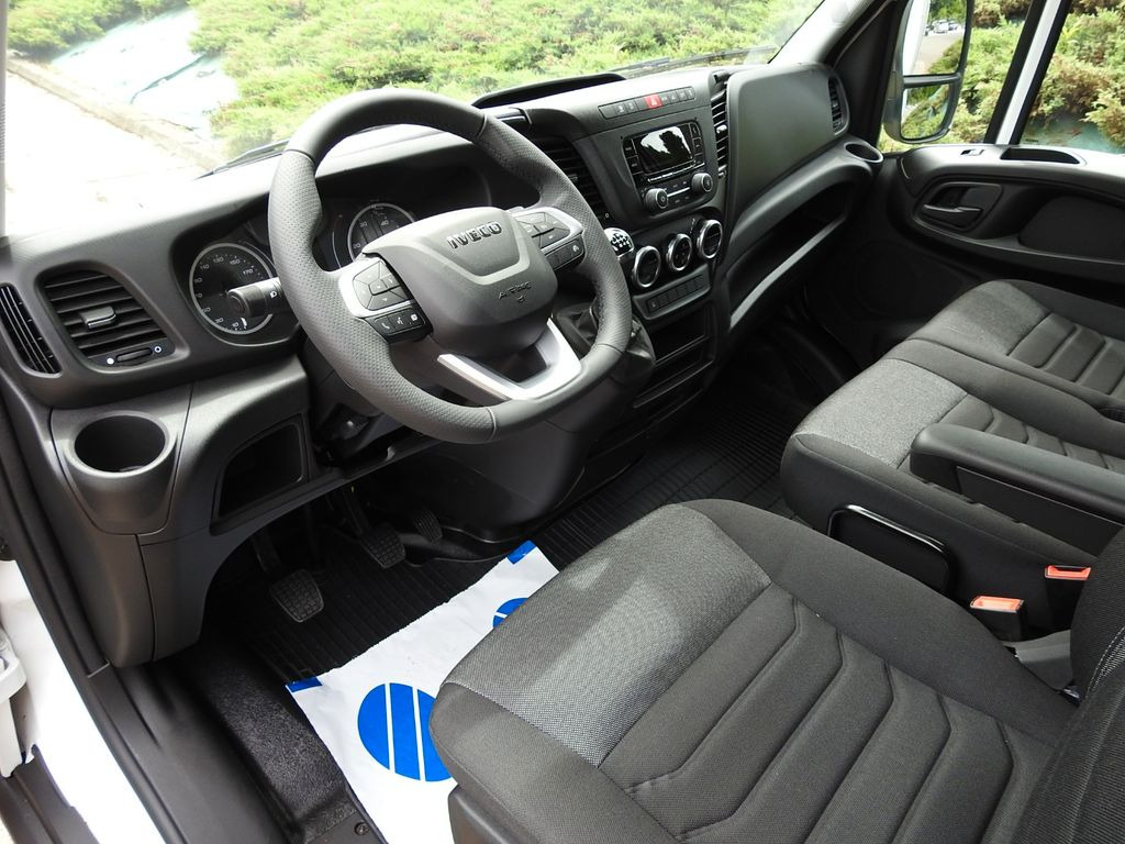 Iveco DAILY 35S18 PRITSCHE PLANE 10 PALETTEN WEBASTO - Huifzeil bedrijfswagen, Bestelwagen met dubbele cabine: afbeelding 2 Iveco DAILY 35S18 PRITSCHE PLANE 10 PALETTEN WEBASTO - Huifzeil bedrijfswagen, Bestelwagen met dubbele cabine: afbeelding 2