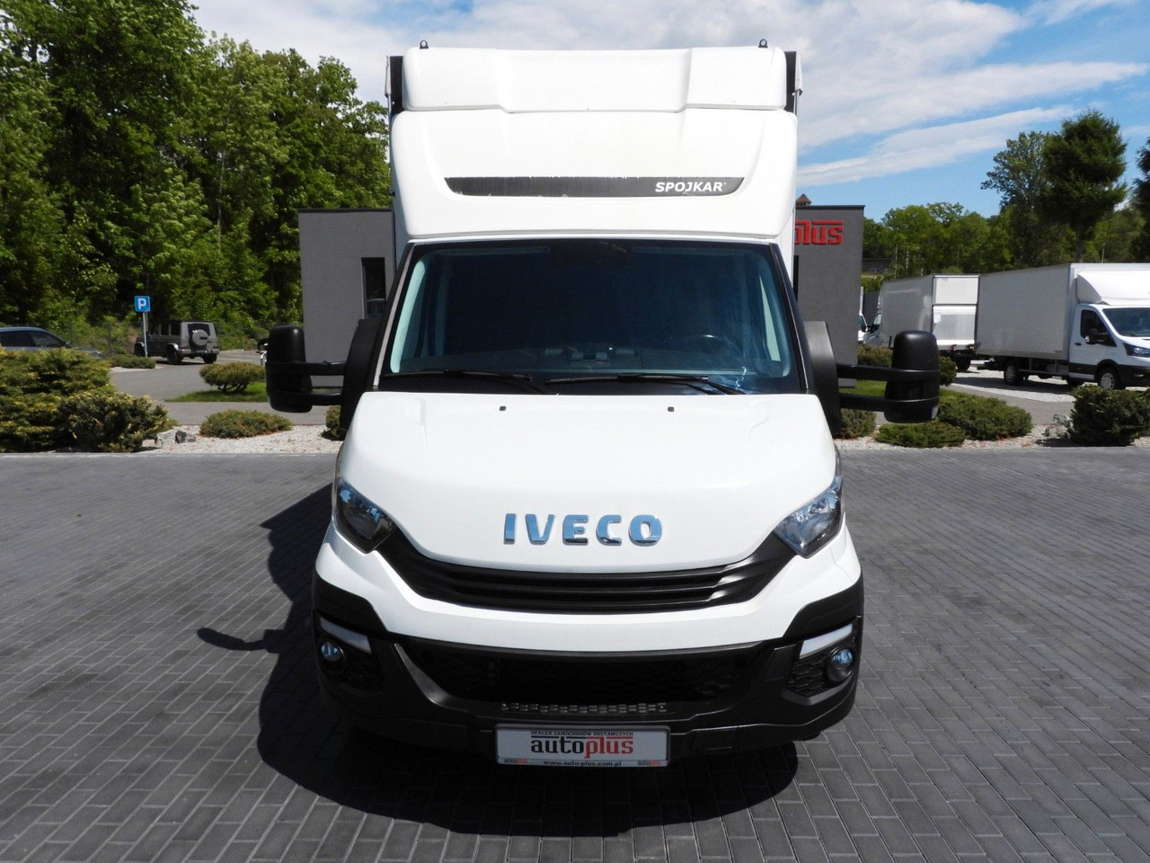 Iveco DAILY 35S18 PRITSCHE PLANE 10 PALETTEN WEBASTO - Huifzeil bedrijfswagen, Bestelwagen met dubbele cabine: afbeelding 5 Iveco DAILY 35S18 PRITSCHE PLANE 10 PALETTEN WEBASTO - Huifzeil bedrijfswagen, Bestelwagen met dubbele cabine: afbeelding 5