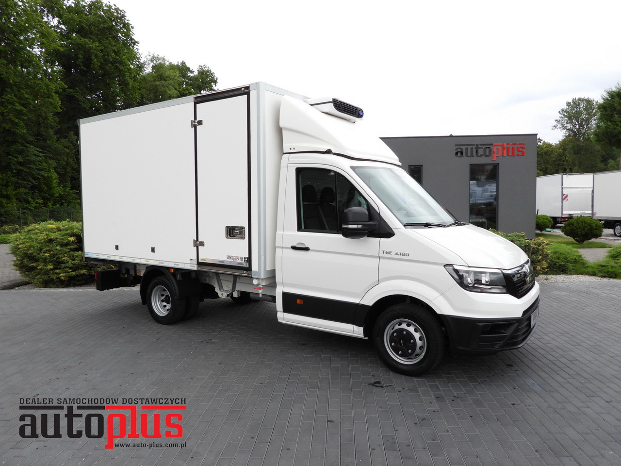 MAN TGE 3.180 REGRIGERATOR BOX 0*C CRUISE CONTROL TWIN WHEELS AIR CONDITIONING 180HP - Koelwagen: afbeelding 1 MAN TGE 3.180 REGRIGERATOR BOX 0*C CRUISE CONTROL TWIN WHEELS AIR CONDITIONING 180HP - Koelwagen: afbeelding 1