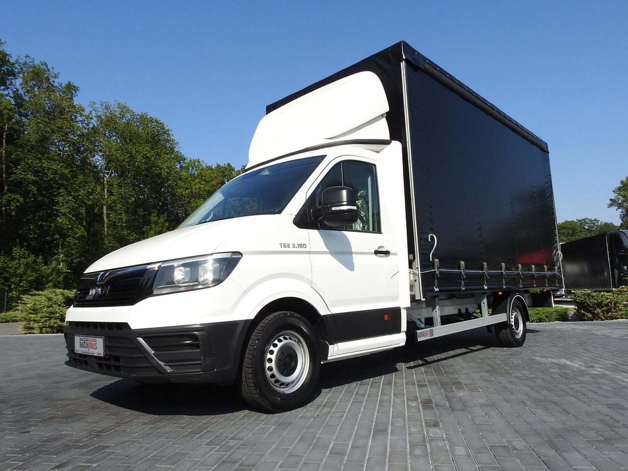 Huifzeil bedrijfswagen MAN TGE TARPAULIN 10 PALLETS AIR CONDITIONING 180HP: afbeelding 19 Huifzeil bedrijfswagen MAN TGE TARPAULIN 10 PALLETS AIR CONDITIONING 180HP: afbeelding 19