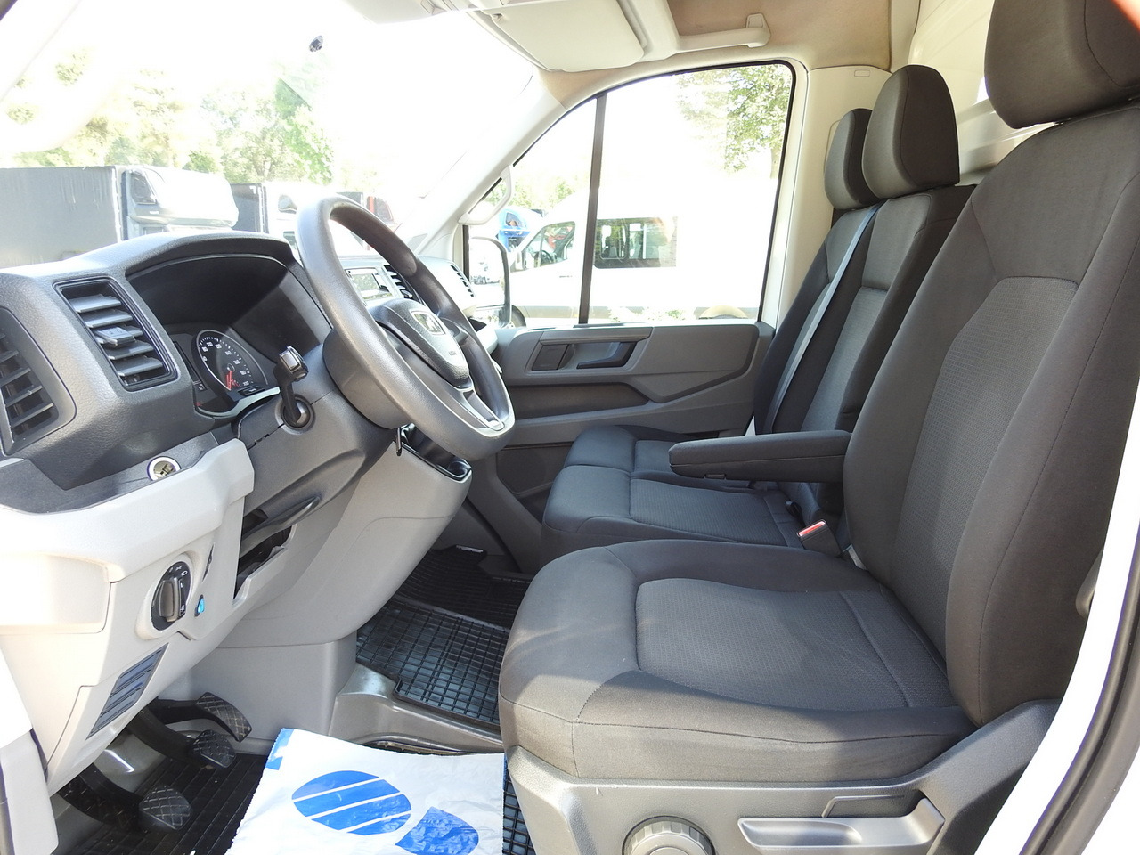 Huifzeil bedrijfswagen MAN TGE TARPAULIN 10 PALLETS AIR CONDITIONING 180HP: afbeelding 28 Huifzeil bedrijfswagen MAN TGE TARPAULIN 10 PALLETS AIR CONDITIONING 180HP: afbeelding 28