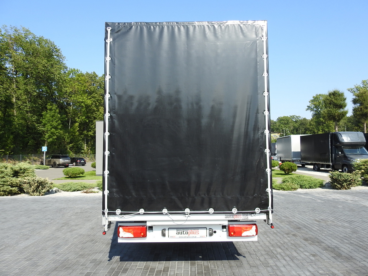 Huifzeil bedrijfswagen MAN TGE TARPAULIN 10 PALLETS AIR CONDITIONING 180HP: afbeelding 11 Huifzeil bedrijfswagen MAN TGE TARPAULIN 10 PALLETS AIR CONDITIONING 180HP: afbeelding 11
