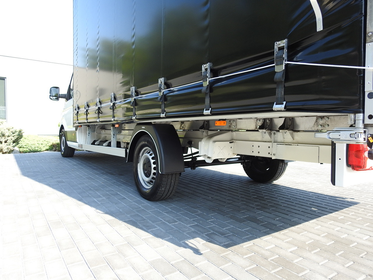 Huifzeil bedrijfswagen MAN TGE TARPAULIN 10 PALLETS AIR CONDITIONING 180HP: afbeelding 16 Huifzeil bedrijfswagen MAN TGE TARPAULIN 10 PALLETS AIR CONDITIONING 180HP: afbeelding 16