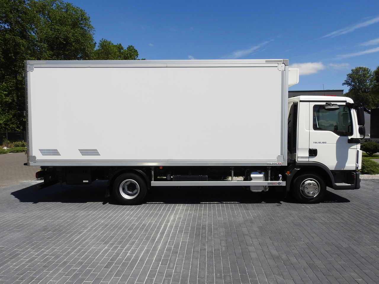 Koelwagen vrachtwagen MAN TGL 10.180 REGRIGERATOR BOX -20*C 11 PALLETS POWER SUPPLY 230V AIR CONDITIONING PNEUMATICS TWIN WHEELS  180HP: afbeelding 7