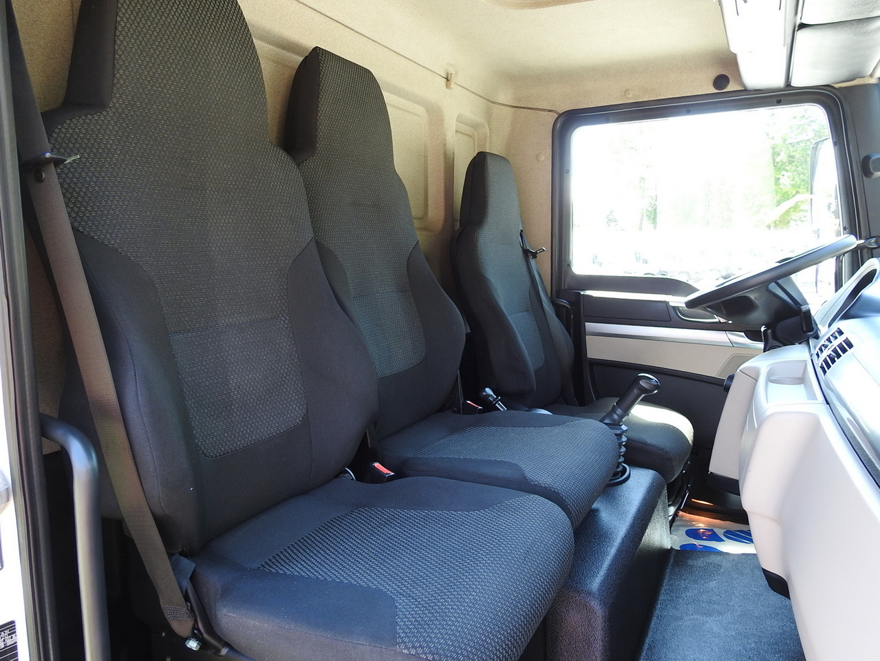 Koelwagen vrachtwagen MAN TGL 10.180 REGRIGERATOR BOX -20*C 11 PALLETS POWER SUPPLY 230V AIR CONDITIONING PNEUMATICS TWIN WHEELS  180HP: afbeelding 44