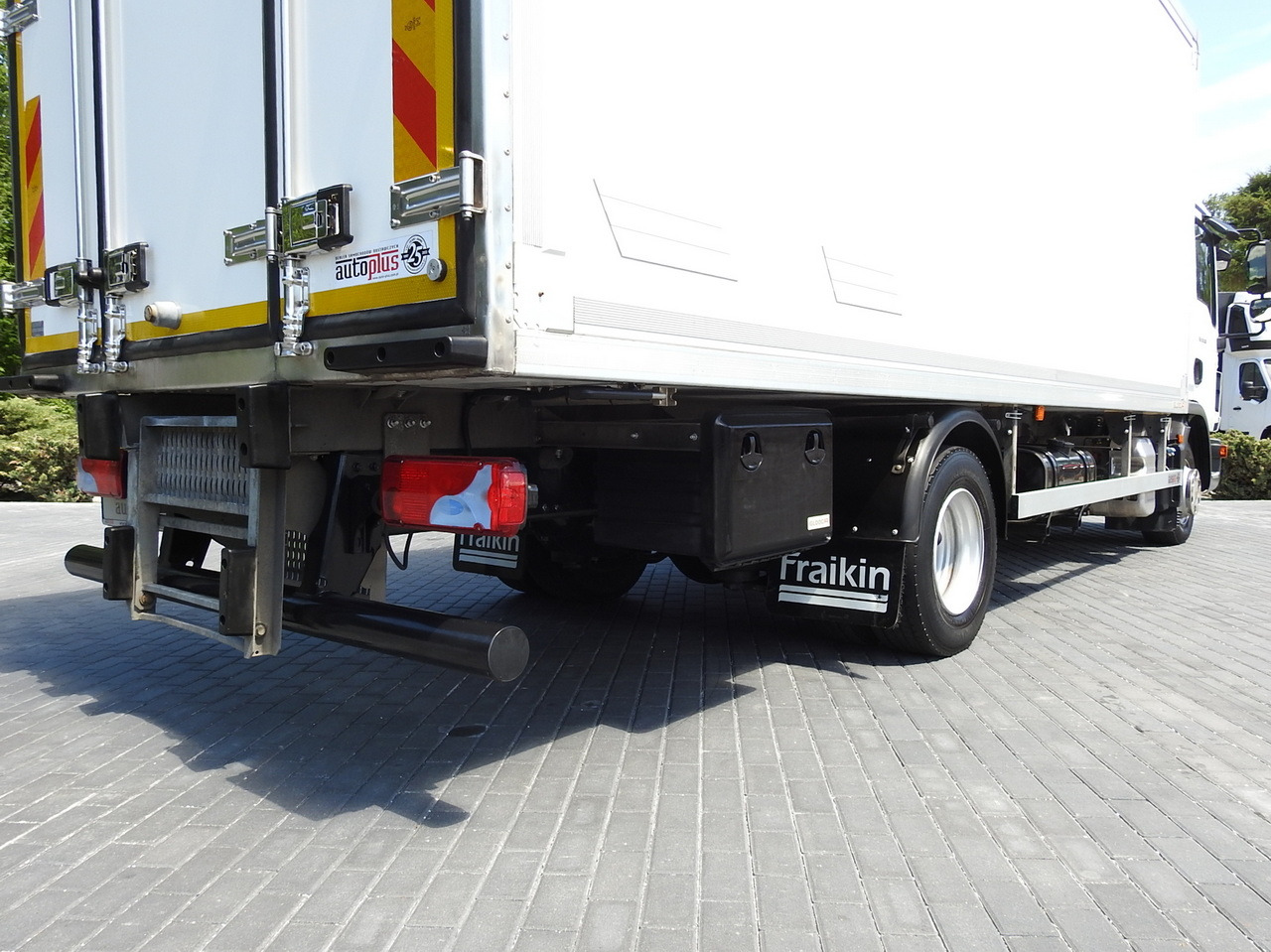 Koelwagen vrachtwagen MAN TGL 10.180 REGRIGERATOR BOX -20*C 11 PALLETS POWER SUPPLY 230V AIR CONDITIONING PNEUMATICS TWIN WHEELS  180HP: afbeelding 29