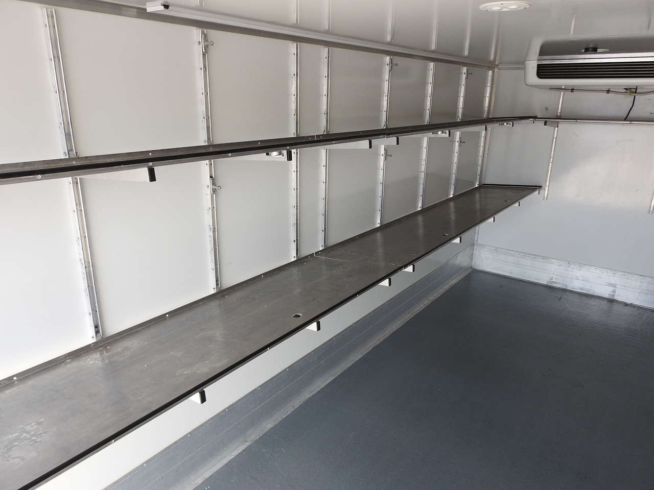 Koelwagen vrachtwagen MAN TGL 10.180 REGRIGERATOR BOX -20*C 11 PALLETS POWER SUPPLY 230V AIR CONDITIONING PNEUMATICS TWIN WHEELS  180HP: afbeelding 27