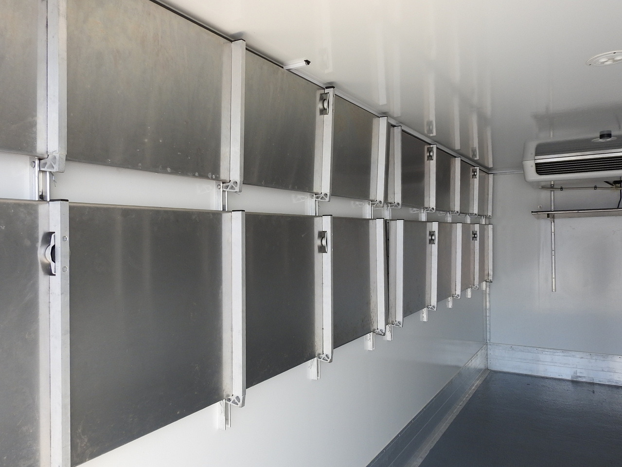 Koelwagen vrachtwagen MAN TGL 10.180 REGRIGERATOR BOX -20*C 11 PALLETS POWER SUPPLY 230V AIR CONDITIONING PNEUMATICS TWIN WHEELS  180HP: afbeelding 25