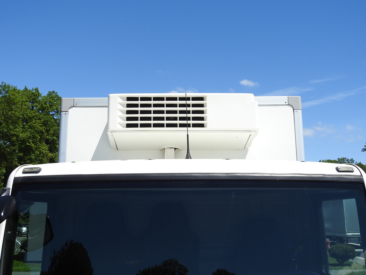 Koelwagen vrachtwagen MAN TGL 10.180 REGRIGERATOR BOX -20*C 11 PALLETS POWER SUPPLY 230V AIR CONDITIONING PNEUMATICS TWIN WHEELS  180HP: afbeelding 16