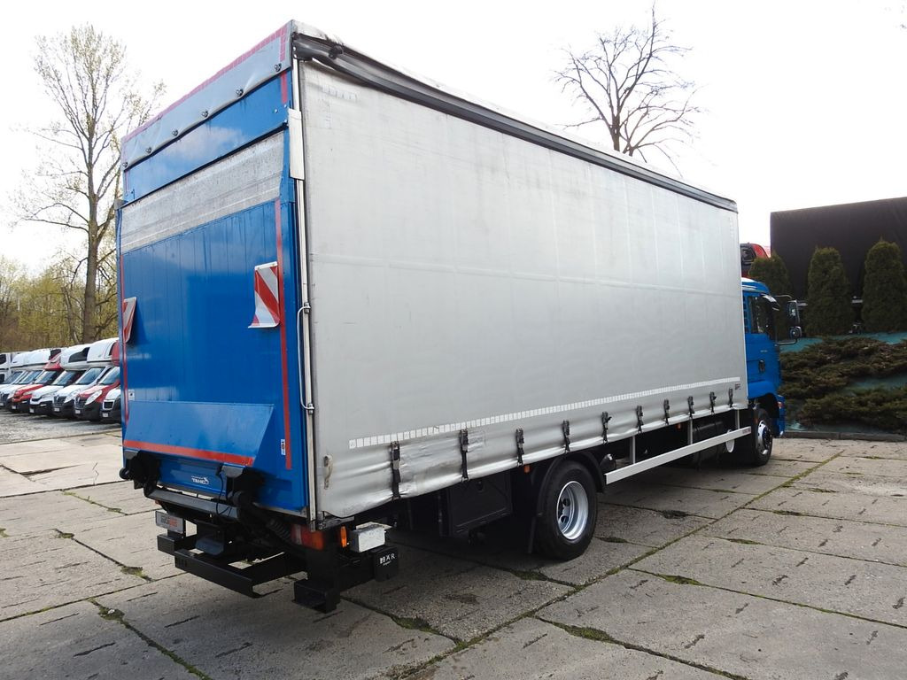 Schuifzeilen vrachtwagen MAN TGM PRITSCHE PLANE 18 PALETTEN AUFZUG: afbeelding 16