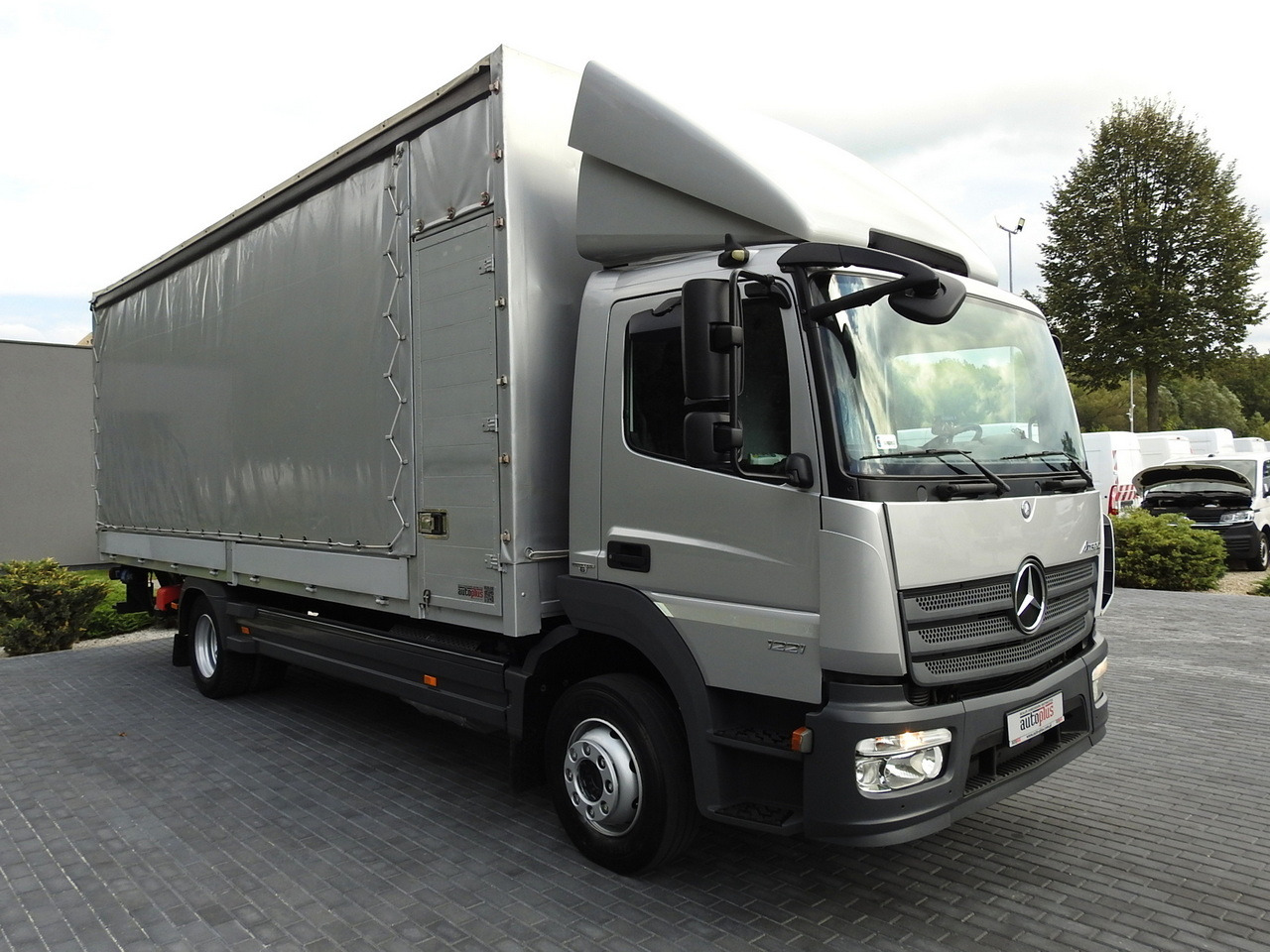 MERCEDES ATEGO 1221 TARPAULIN LIFT 16 PALLETS WEBASTO AIR CONDITIONING PNEUMATICS TWIN WHEELS 230HP - Schuifzeilen vrachtwagen: afbeelding 4 MERCEDES ATEGO 1221 TARPAULIN LIFT 16 PALLETS WEBASTO AIR CONDITIONING PNEUMATICS TWIN WHEELS 230HP - Schuifzeilen vrachtwagen: afbeelding 4