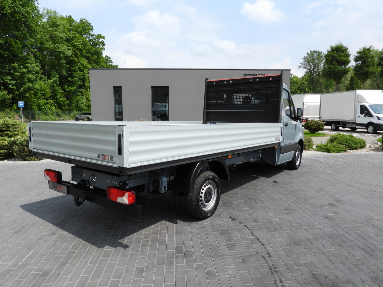 MERCEDES SPRINTER 315 STAKE BODY 8 PALLETS CRUISE CONTROL AIR CONDITIONING  150HP - Bestelwagen met open laadbak: afbeelding 3 MERCEDES SPRINTER 315 STAKE BODY 8 PALLETS CRUISE CONTROL AIR CONDITIONING  150HP - Bestelwagen met open laadbak: afbeelding 3