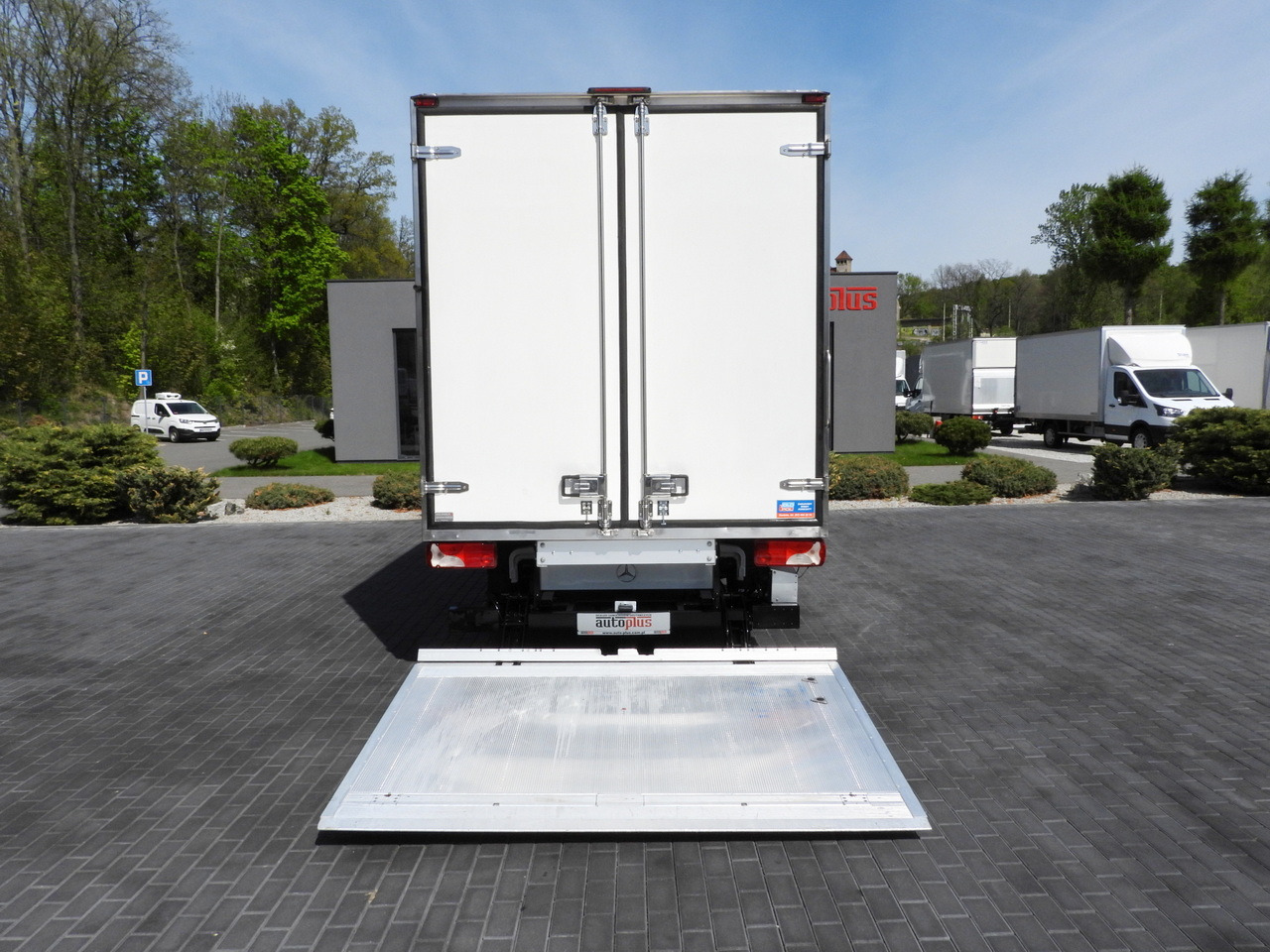 Koelwagen MERCEDES SPRINTER 316 REGRIGERATOR BOX 0*C LIFT 8 PALLETS CRUISE CONTROL PNEUMATICS AIR CONDITIONING  160HP: afbeelding 11