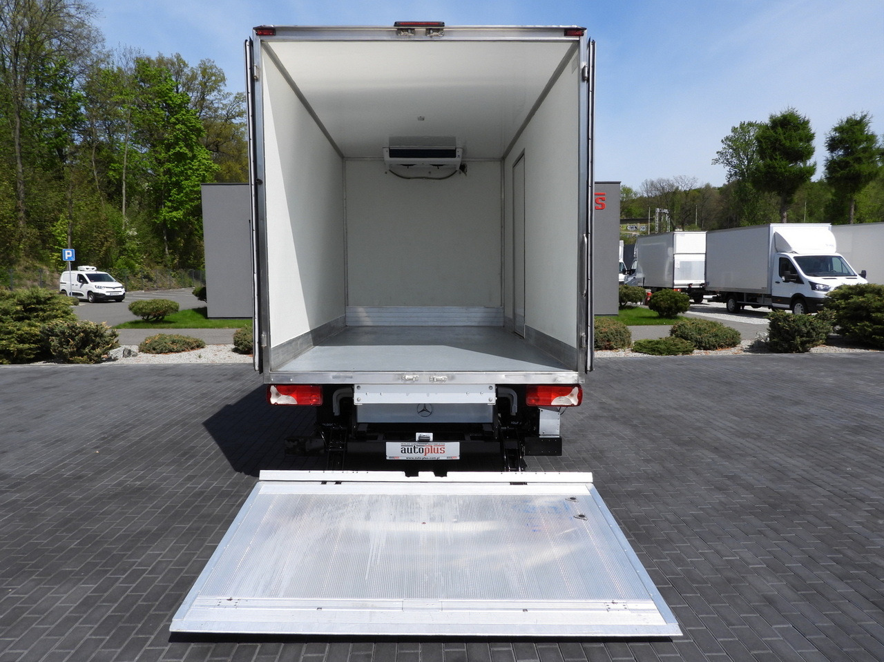 Koelwagen MERCEDES SPRINTER 316 REGRIGERATOR BOX 0*C LIFT 8 PALLETS CRUISE CONTROL PNEUMATICS AIR CONDITIONING  160HP: afbeelding 12