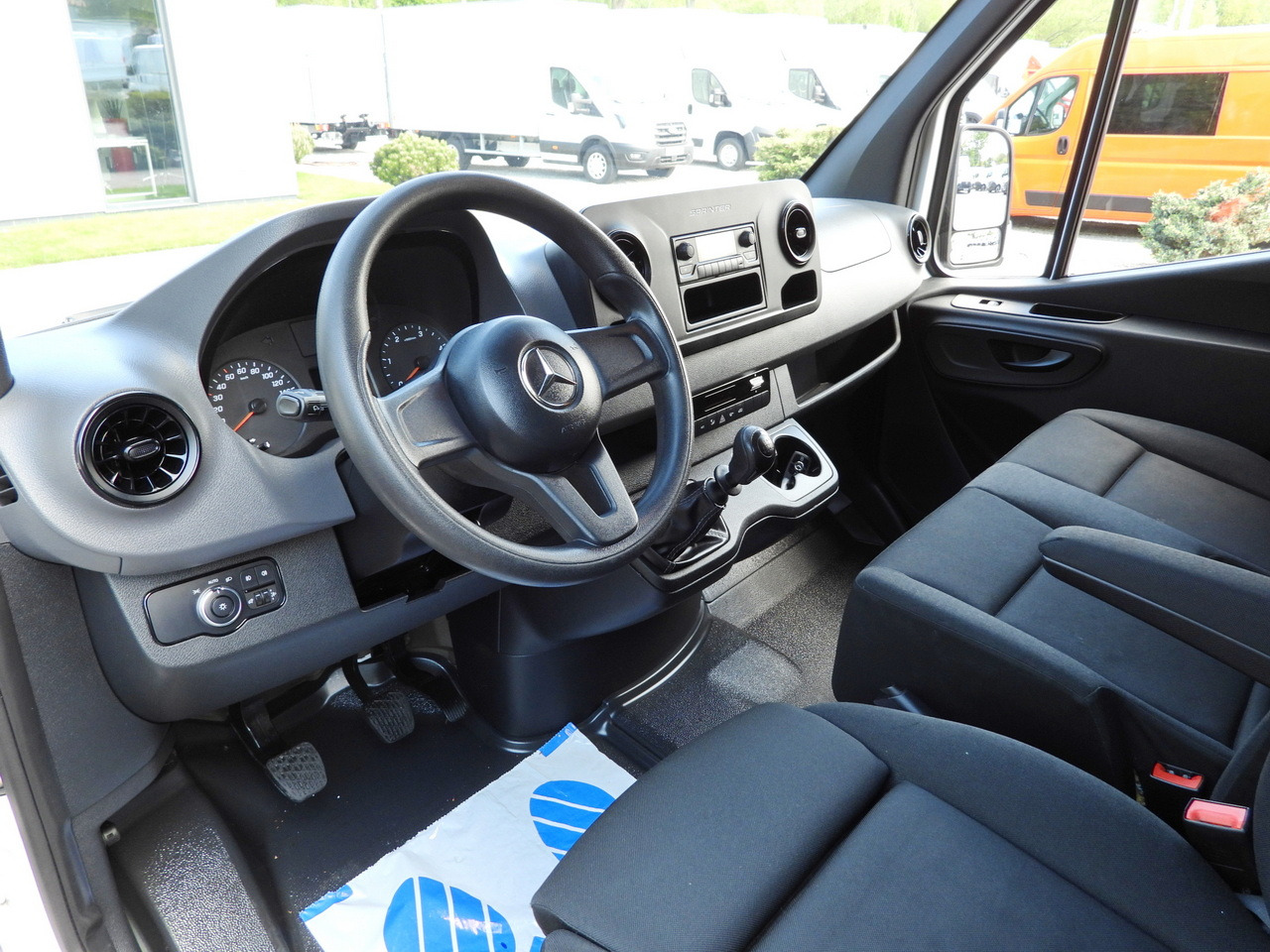 MERCEDES SPRINTER 316 VAN AIR CONDITIONING 165HP - Gesloten bestelwagen: afbeelding 2 MERCEDES SPRINTER 316 VAN AIR CONDITIONING 165HP - Gesloten bestelwagen: afbeelding 2