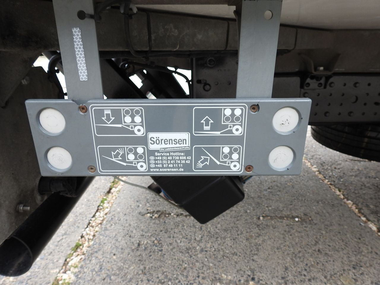 Koelwagen vrachtwagen MITSUBISHI CANTER FUSO 7C15 REGRIGERATOR BOX -4*C LIFT POWER SUPPLY 230V AIR CONDITIONING AUTOMATIC TRANSMISSION 150HP: afbeelding 28 Koelwagen vrachtwagen MITSUBISHI CANTER FUSO 7C15 REGRIGERATOR BOX -4*C LIFT POWER SUPPLY 230V AIR CONDITIONING AUTOMATIC TRANSMISSION 150HP: afbeelding 28