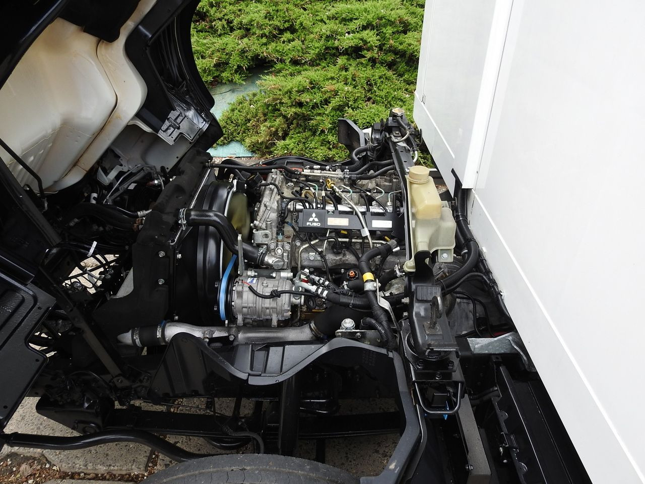 Koelwagen vrachtwagen MITSUBISHI CANTER FUSO 7C15 REGRIGERATOR BOX -4*C LIFT POWER SUPPLY 230V AIR CONDITIONING AUTOMATIC TRANSMISSION 150HP: afbeelding 31 Koelwagen vrachtwagen MITSUBISHI CANTER FUSO 7C15 REGRIGERATOR BOX -4*C LIFT POWER SUPPLY 230V AIR CONDITIONING AUTOMATIC TRANSMISSION 150HP: afbeelding 31