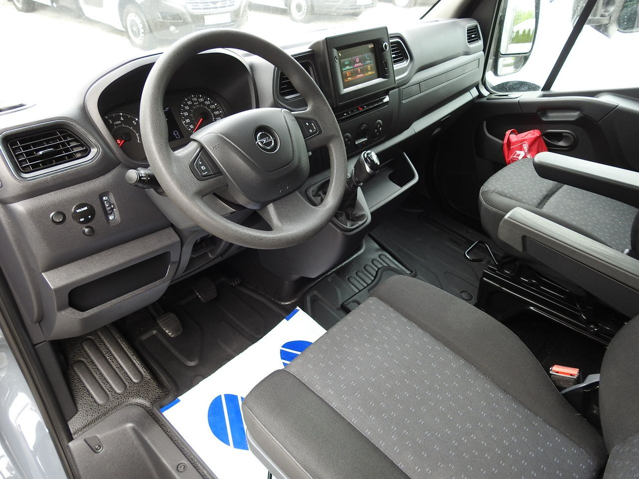 OPEL MOVANO - Huifzeil bedrijfswagen: afbeelding 2 OPEL MOVANO - Huifzeil bedrijfswagen: afbeelding 2
