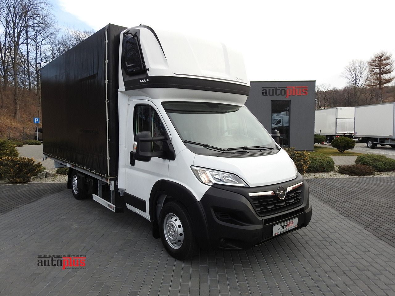OPEL MOVANO TARPAULIN 10 PALLETS WEBASTO CRUISE CONTROL PNEUMATICS AIR CONDITIONING 165HP - Huifzeil bedrijfswagen: afbeelding 1 OPEL MOVANO TARPAULIN 10 PALLETS WEBASTO CRUISE CONTROL PNEUMATICS AIR CONDITIONING 165HP - Huifzeil bedrijfswagen: afbeelding 1