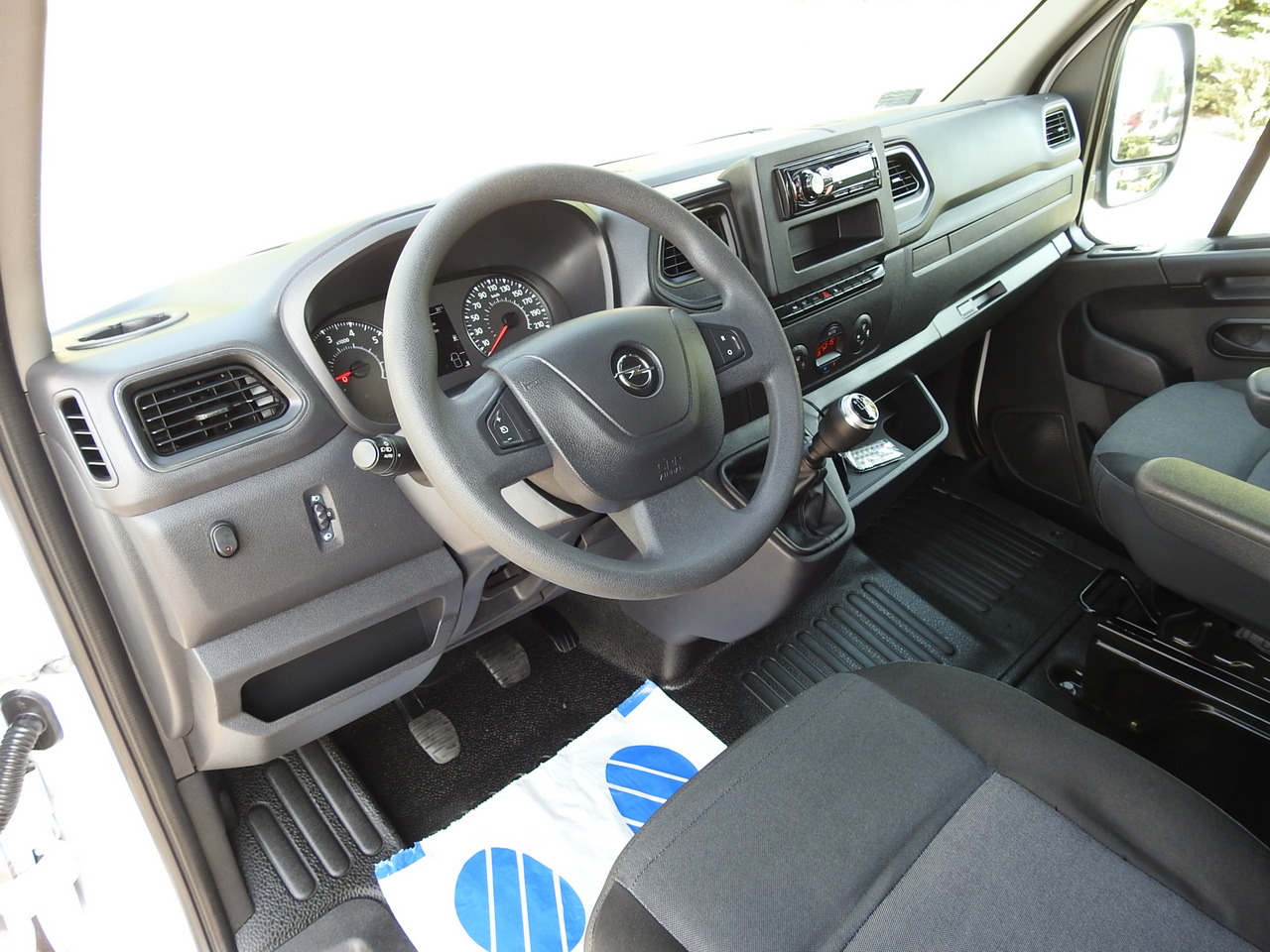 OPEL MOVANO TARPAULIN 8 PALLETS WEBASTO CRUISE CONTROL AIR CONDITIONING LED LIGHTS PNEUMATICS 165HP - Huifzeil bedrijfswagen: afbeelding 2 OPEL MOVANO TARPAULIN 8 PALLETS WEBASTO CRUISE CONTROL AIR CONDITIONING LED LIGHTS PNEUMATICS 165HP - Huifzeil bedrijfswagen: afbeelding 2