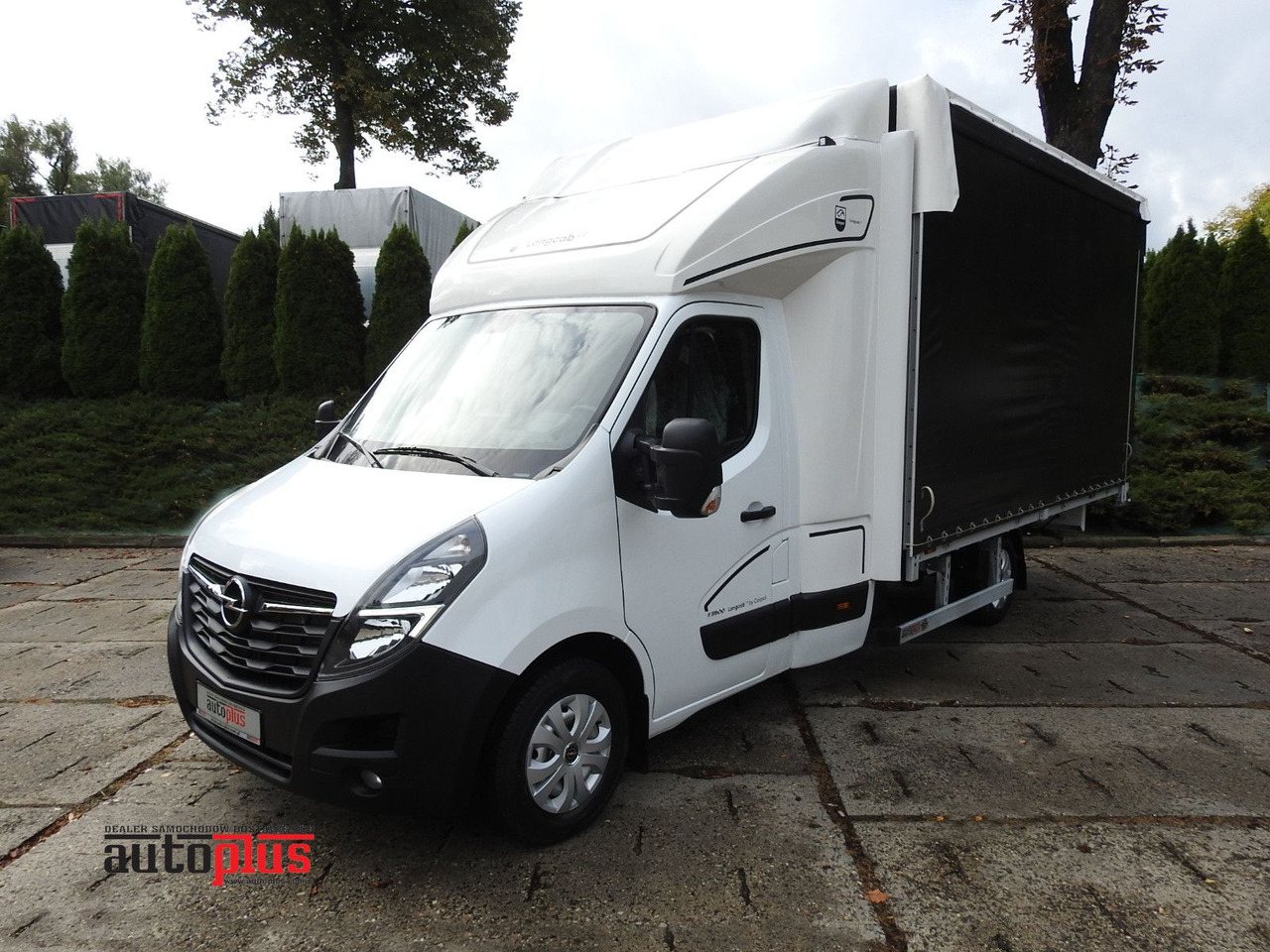 Opel MOVANO PRITSCHE PLANE 10 PALETTEN WEBASTO A/C - Huifzeil bedrijfswagen, Bestelwagen met dubbele cabine: afbeelding 1 Opel MOVANO PRITSCHE PLANE 10 PALETTEN WEBASTO A/C - Huifzeil bedrijfswagen, Bestelwagen met dubbele cabine: afbeelding 1