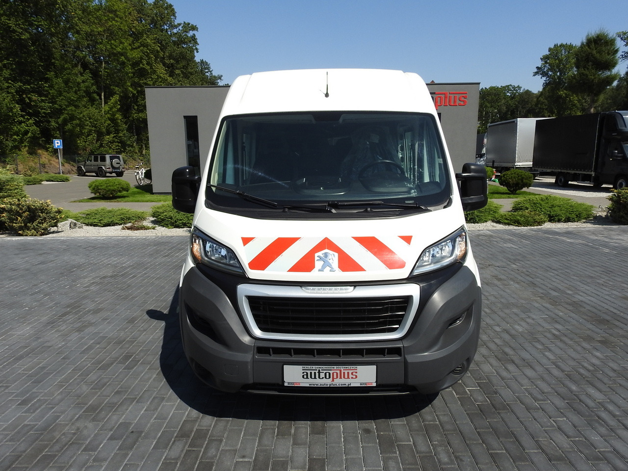 PEUGEOT BOXER BOX DELIVERY VAN 7 SEATS 110HP - Gesloten bestelwagen: afbeelding 5 PEUGEOT BOXER BOX DELIVERY VAN 7 SEATS 110HP - Gesloten bestelwagen: afbeelding 5