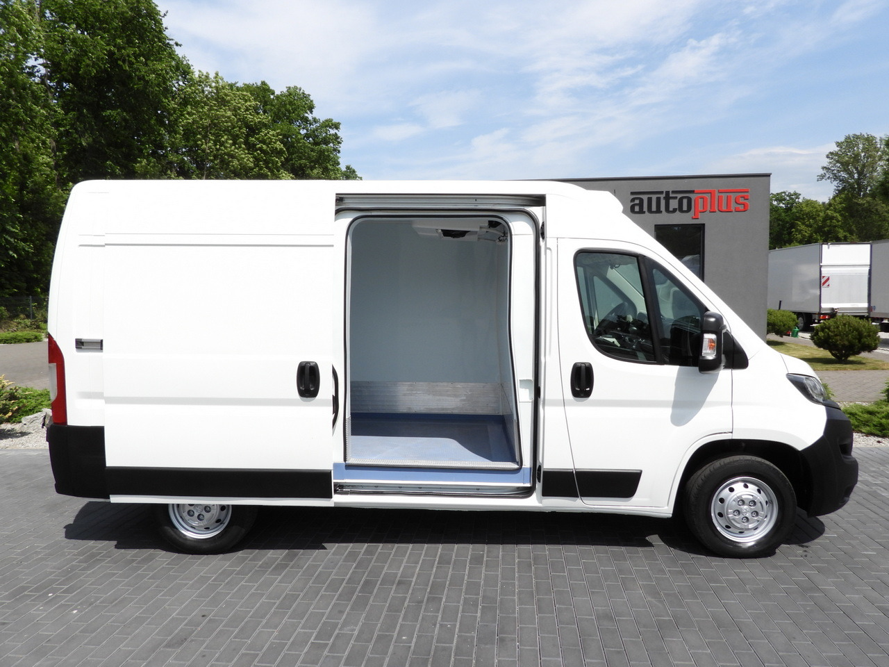 Koelwagen PEUGEOT BOXER  REFRIGERATOR VAN -10*C CRUISE CONTROL AIR CONDITIONING  130HP: afbeelding 8