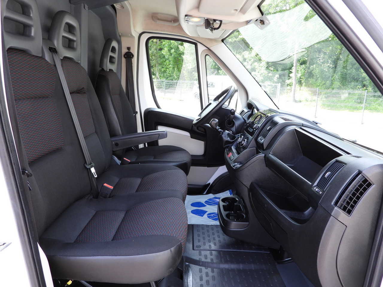 Koelwagen PEUGEOT BOXER  REFRIGERATOR VAN -10*C CRUISE CONTROL AIR CONDITIONING  130HP: afbeelding 37