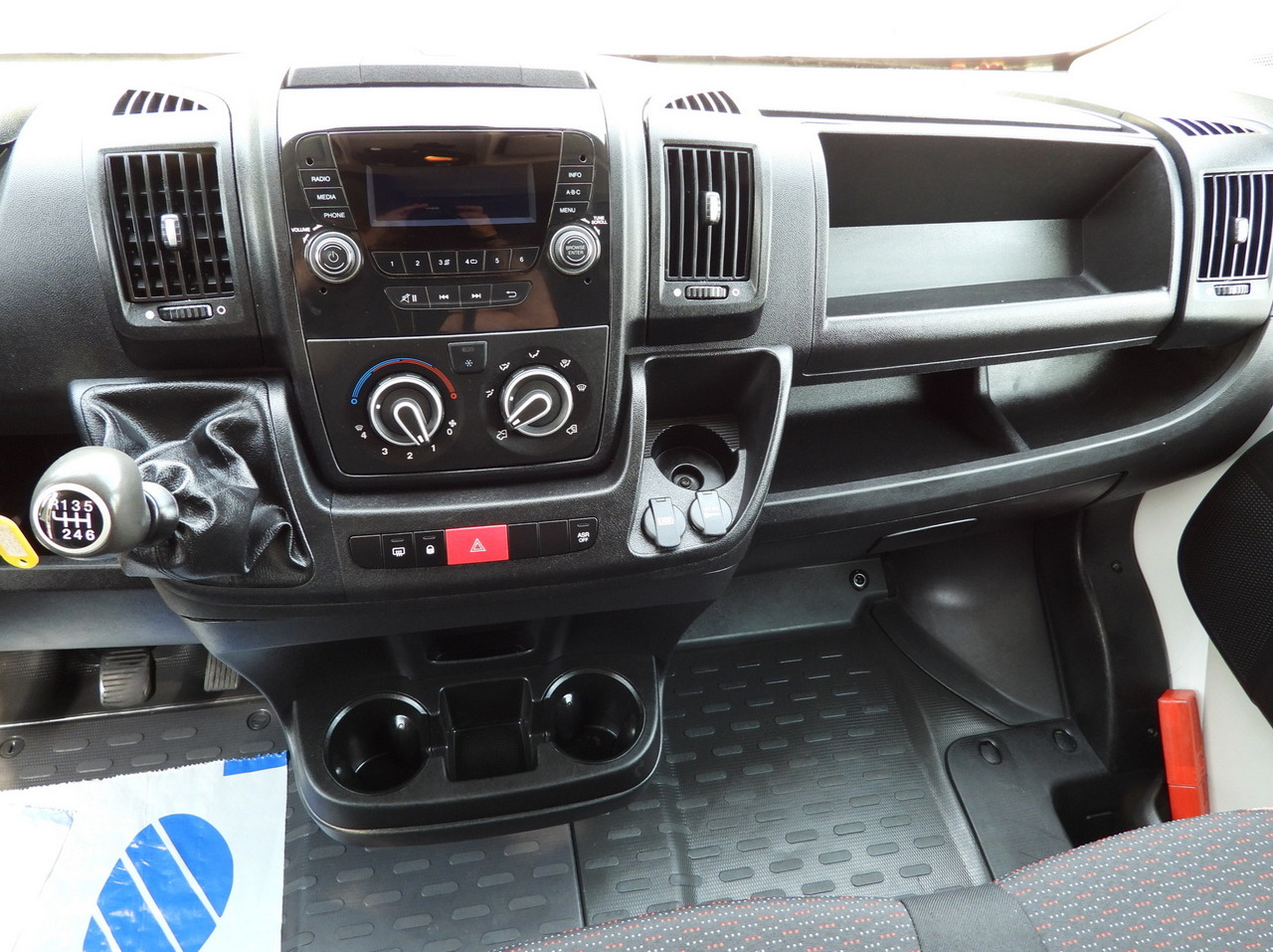 Koelwagen PEUGEOT BOXER  REFRIGERATOR VAN -10*C CRUISE CONTROL AIR CONDITIONING  130HP: afbeelding 31