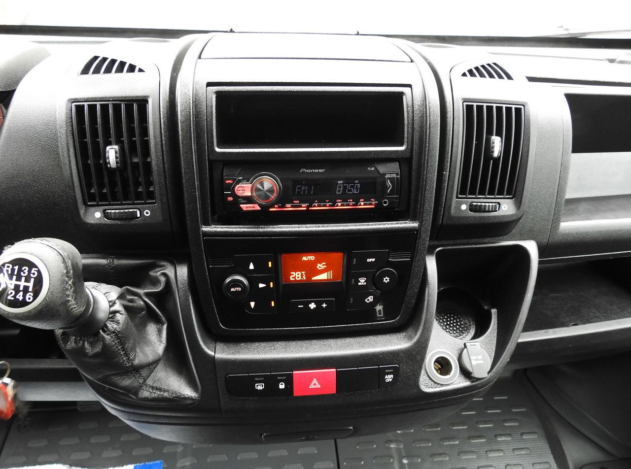 Huifzeil bedrijfswagen PEUGEOT BOXER  TARPAULIN LIFT 8 PALLETS WEBASTO LED LIGHTS AIR CONDITIONING  165HP: afbeelding 32