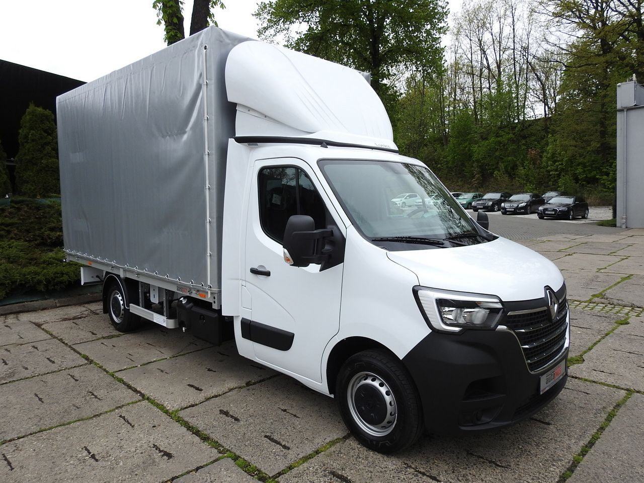 RENAULT MASTER NEW TARPAULIN 8 PALLETS CRUISE CONTROL LED LIGHTS AIR CONDITIONING 165HP - Huifzeil bedrijfswagen: afbeelding 4 RENAULT MASTER NEW TARPAULIN 8 PALLETS CRUISE CONTROL LED LIGHTS AIR CONDITIONING 165HP - Huifzeil bedrijfswagen: afbeelding 4