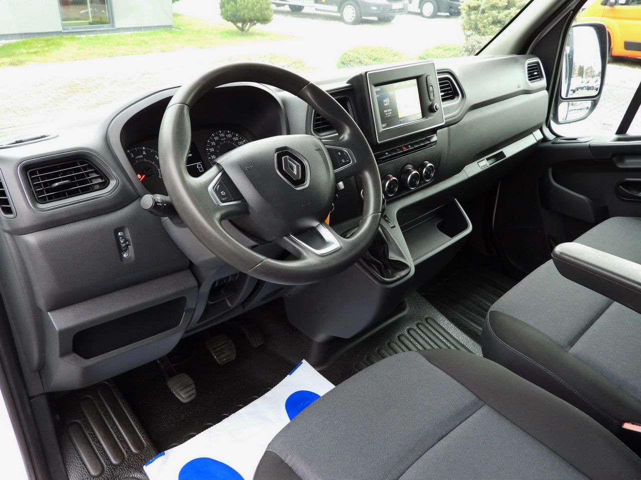 RENAULT MASTER STAKE BODY DOUBLE CABIN DOKA 7 SEATS CRUISE CONTROL NAVIGATION LED LIGHTS AIR CONDITIONING 135HP - Bestelwagen met dubbele cabine: afbeelding 2 RENAULT MASTER STAKE BODY DOUBLE CABIN DOKA 7 SEATS CRUISE CONTROL NAVIGATION LED LIGHTS AIR CONDITIONING 135HP - Bestelwagen met dubbele cabine: afbeelding 2