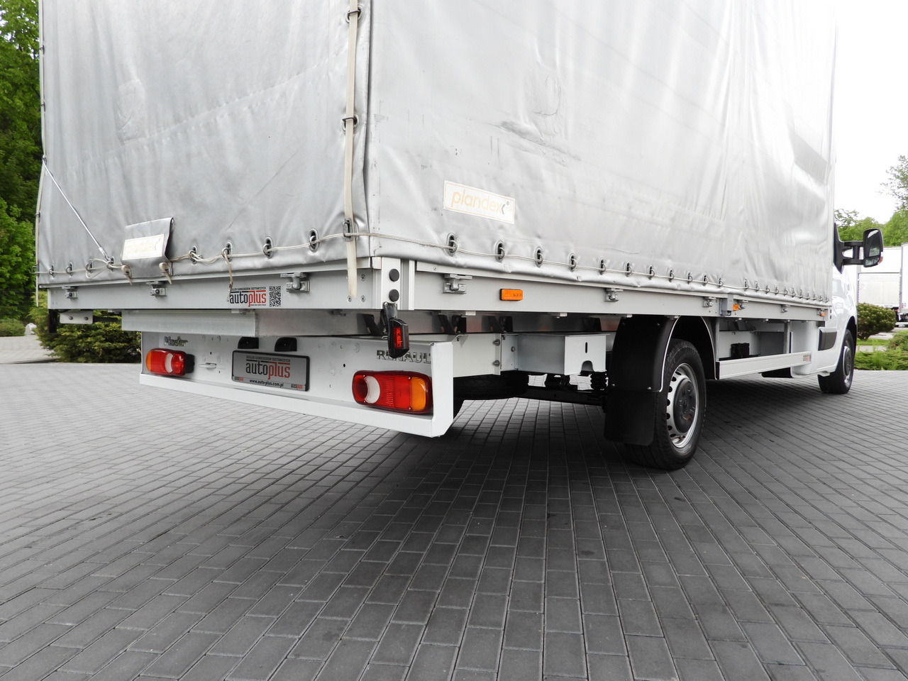 Huifzeil bedrijfswagen RENAULT MASTER TARPAULIN 10 PALLETS CRUISE CONTROL LED LIGHTS PNEUMATICS AIR CONDITIONING 165HP: afbeelding 26 Huifzeil bedrijfswagen RENAULT MASTER TARPAULIN 10 PALLETS CRUISE CONTROL LED LIGHTS PNEUMATICS AIR CONDITIONING 165HP: afbeelding 26