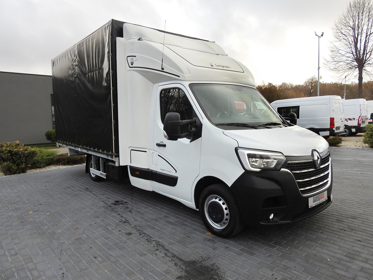 RENAULT MASTER TARPAULIN 10 PALLETS WEBASTO CRUISE CONTROL AIR CONDITIONING LED LIGHTS PNEUMATICS 165HP - Huifzeil bedrijfswagen: afbeelding 4 RENAULT MASTER TARPAULIN 10 PALLETS WEBASTO CRUISE CONTROL AIR CONDITIONING LED LIGHTS PNEUMATICS 165HP - Huifzeil bedrijfswagen: afbeelding 4
