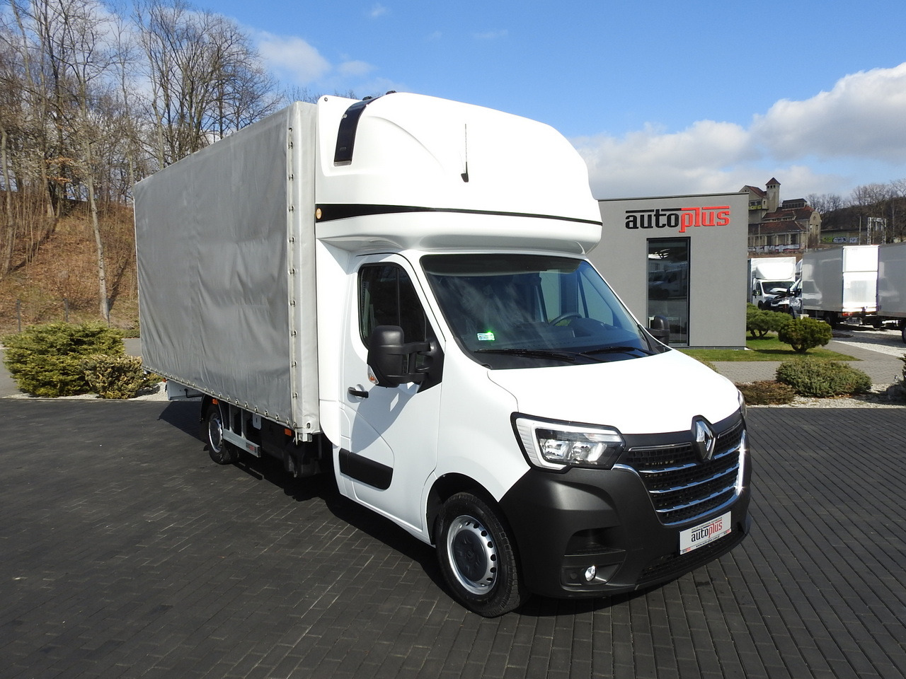 RENAULT MASTER TARPAULIN 10 PALLETS WEBASTO CRUISE CONTROL LED LIGHTS PNEUMATICS AIR CONDITIONING 165HP - Huifzeil bedrijfswagen: afbeelding 1 RENAULT MASTER TARPAULIN 10 PALLETS WEBASTO CRUISE CONTROL LED LIGHTS PNEUMATICS AIR CONDITIONING 165HP - Huifzeil bedrijfswagen: afbeelding 1