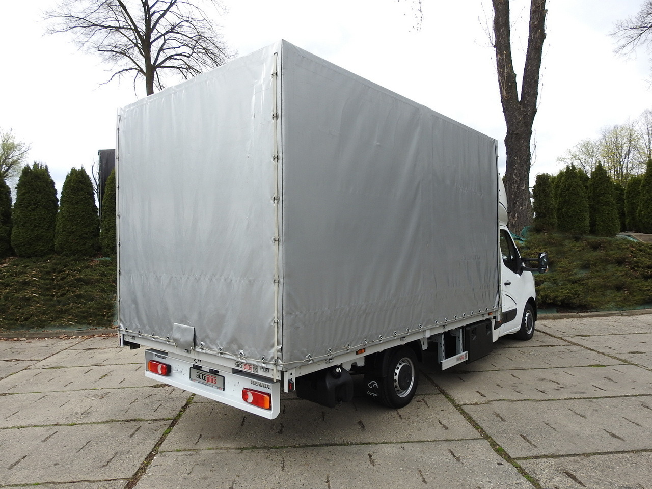 RENAULT MASTER TARPAULIN 10 PALLETS WEBASTO CRUISE CONTROL NAVIGATION AIR CONDITIONING LED LIGHTS PNEUMATICS 165HP - Huifzeil bedrijfswagen: afbeelding 3 RENAULT MASTER TARPAULIN 10 PALLETS WEBASTO CRUISE CONTROL NAVIGATION AIR CONDITIONING LED LIGHTS PNEUMATICS 165HP - Huifzeil bedrijfswagen: afbeelding 3