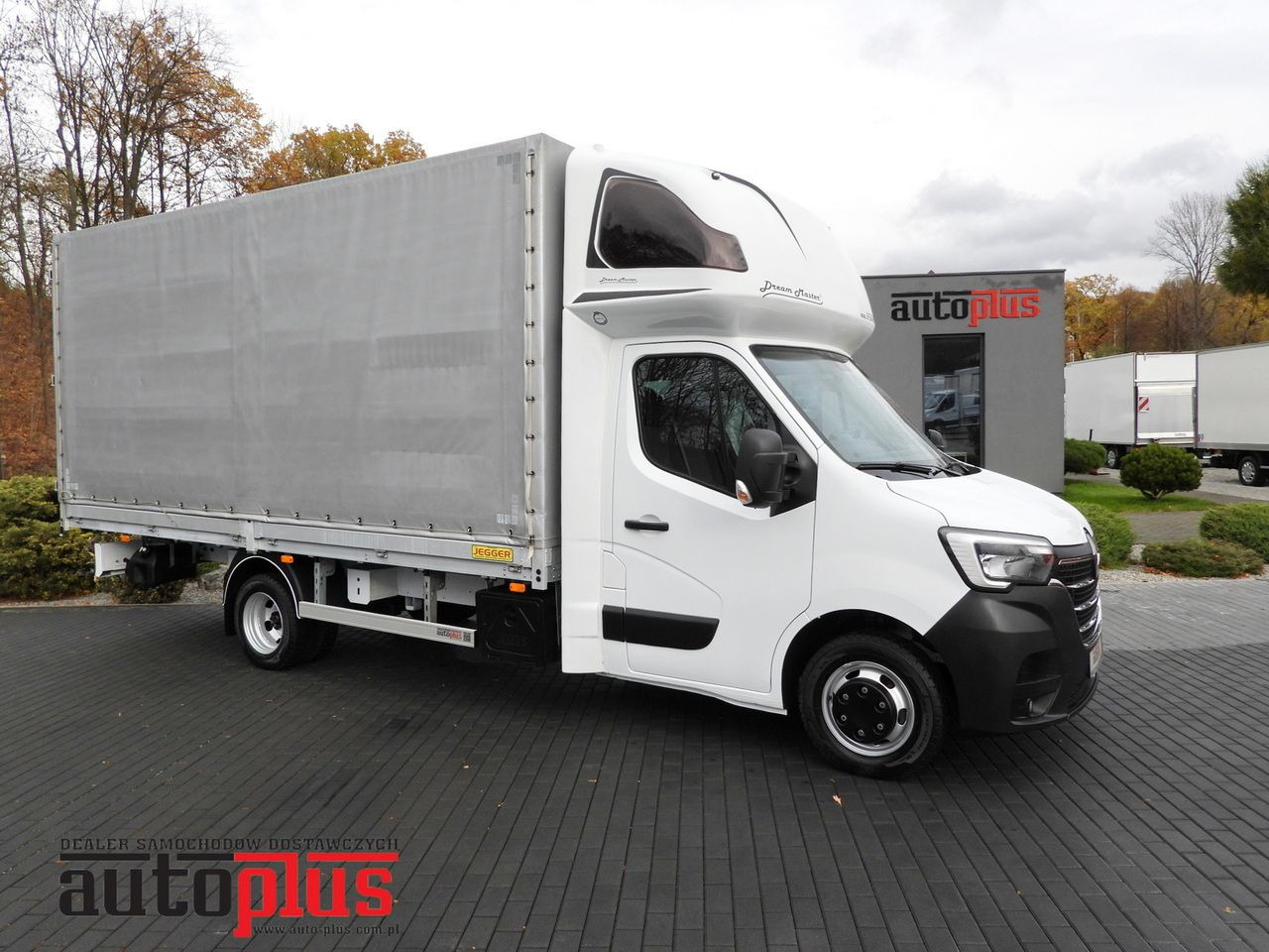 RENAULT MASTER TARPAULIN 10 PALLETS WEBASTO CRUISE CONTROL NAVIGATION LED LIGHTS TWIN WHEELS AIR CONDITIONING 165HP - Huifzeil bedrijfswagen: afbeelding 1 RENAULT MASTER TARPAULIN 10 PALLETS WEBASTO CRUISE CONTROL NAVIGATION LED LIGHTS TWIN WHEELS AIR CONDITIONING 165HP - Huifzeil bedrijfswagen: afbeelding 1