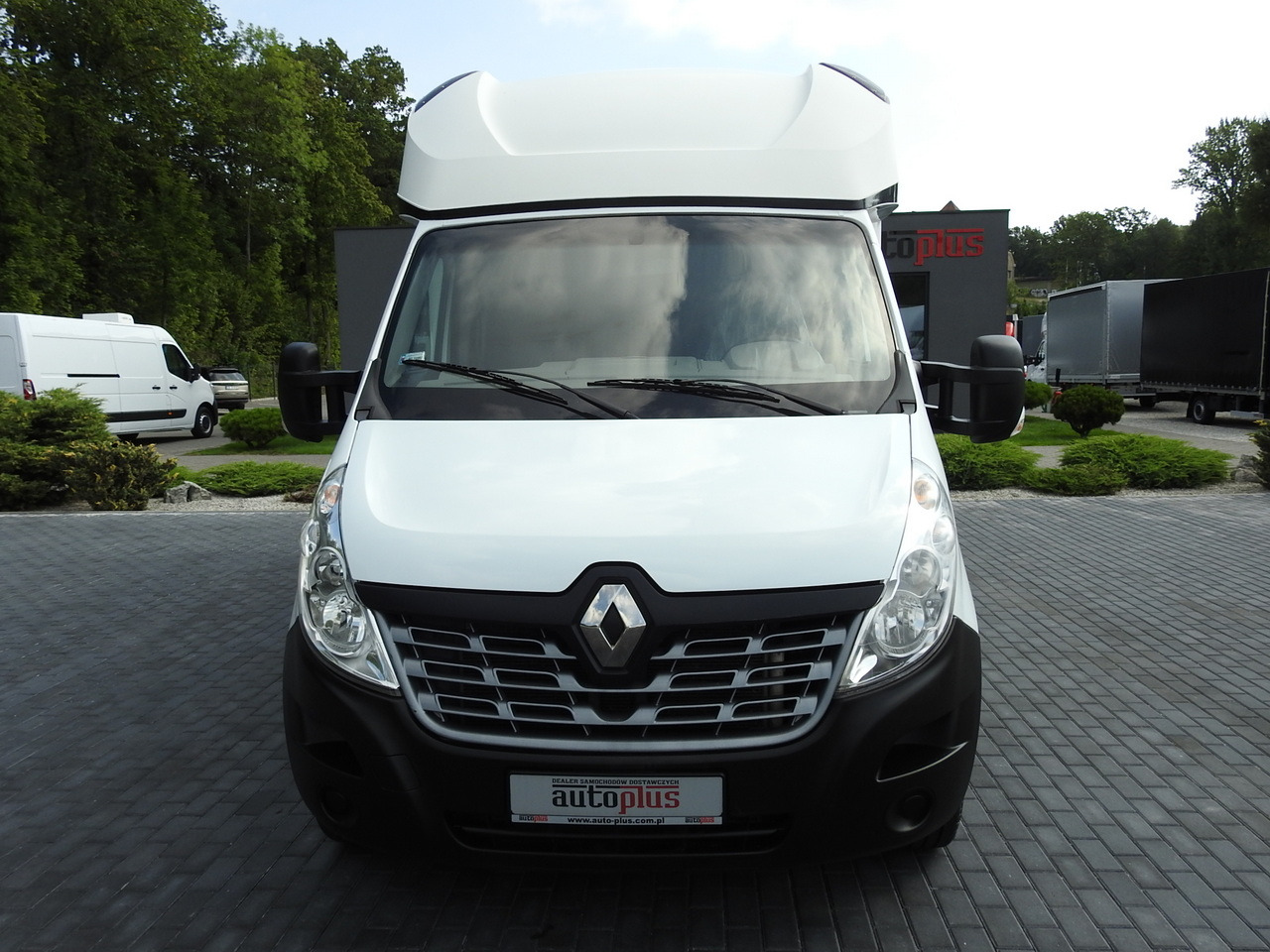 RENAULT MASTER TARPAULIN 8 PALLETS CRUISE CONTROL AIR CONDITIONING 170HP - Huifzeil bedrijfswagen: afbeelding 5 RENAULT MASTER TARPAULIN 8 PALLETS CRUISE CONTROL AIR CONDITIONING 170HP - Huifzeil bedrijfswagen: afbeelding 5