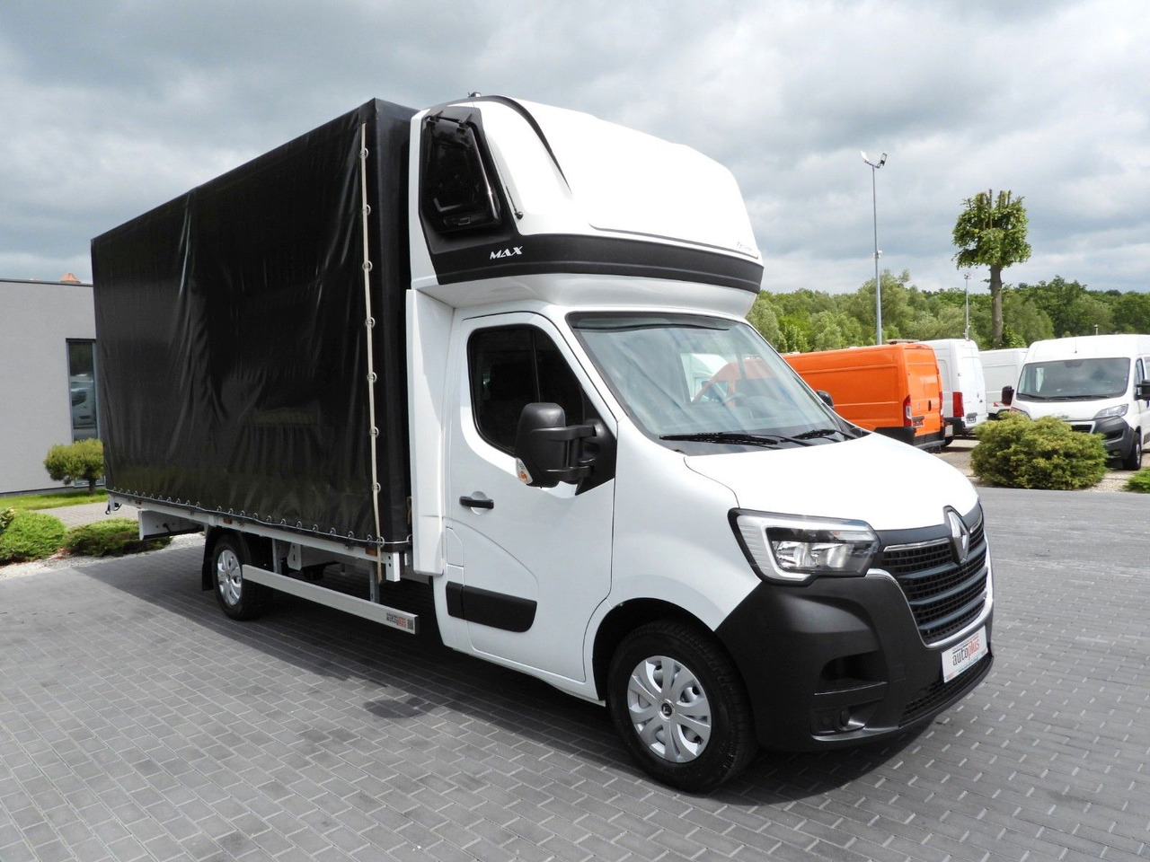 Renault MASTER PRITSCHE PLANE 10 PALETTEN TEMPOMAT - Huifzeil bedrijfswagen: afbeelding 4 Renault MASTER PRITSCHE PLANE 10 PALETTEN TEMPOMAT - Huifzeil bedrijfswagen: afbeelding 4