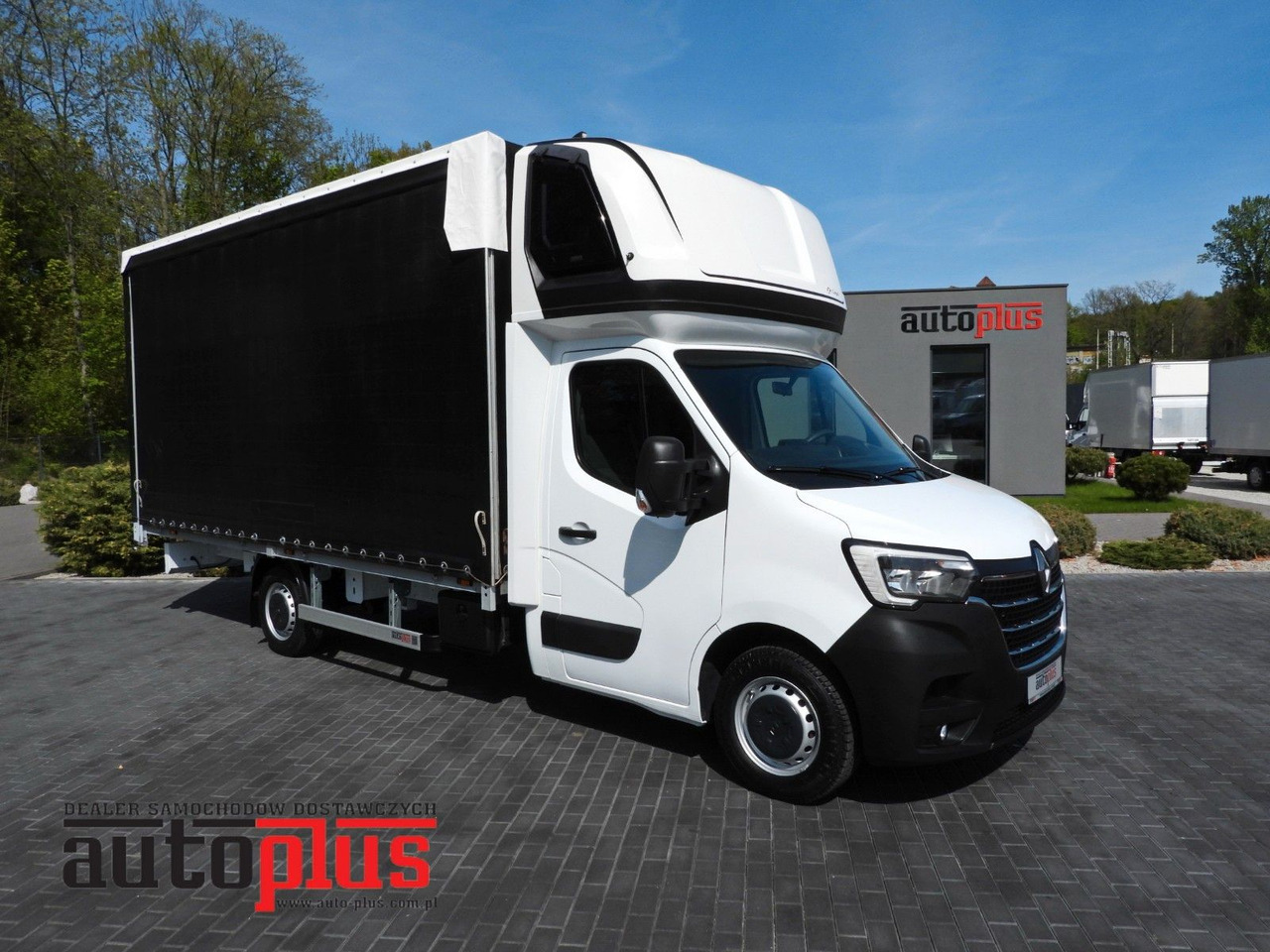 Renault MASTER PRITSCHE PLANE 10 PALETTEN WEBASTO A/C - Huifzeil bedrijfswagen: afbeelding 1 Renault MASTER PRITSCHE PLANE 10 PALETTEN WEBASTO A/C - Huifzeil bedrijfswagen: afbeelding 1
