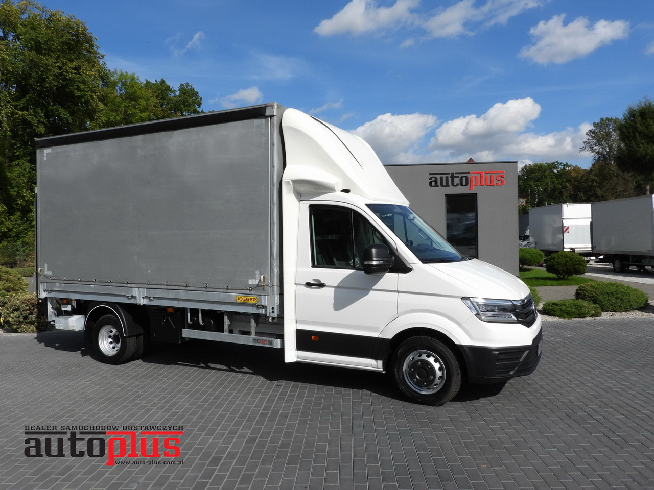 VOLKSWAGEN CRAFTER TARPAULIN LIFT 8 PALLETS CRUISE CONTROL LED LIGHTS TWIN WHEELS AIR CONDITIONING 180HP - Huifzeil bedrijfswagen: afbeelding 1 VOLKSWAGEN CRAFTER TARPAULIN LIFT 8 PALLETS CRUISE CONTROL LED LIGHTS TWIN WHEELS AIR CONDITIONING 180HP - Huifzeil bedrijfswagen: afbeelding 1