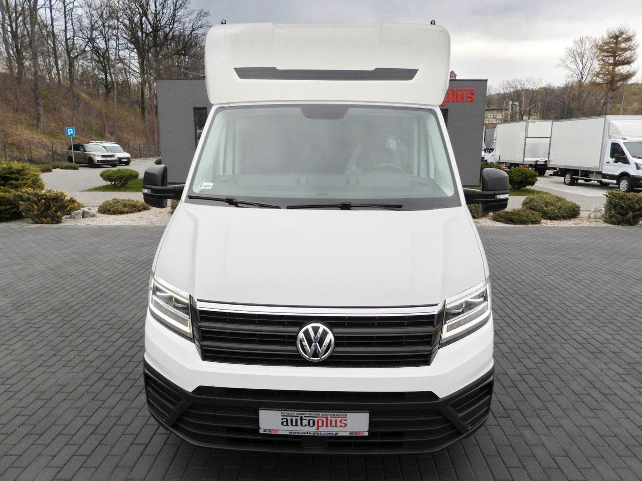 Volkswagen CRAFTER PRITSCHE PLANE 10 PALETTEN WEBASTO - Huifzeil bedrijfswagen: afbeelding 5 Volkswagen CRAFTER PRITSCHE PLANE 10 PALETTEN WEBASTO - Huifzeil bedrijfswagen: afbeelding 5